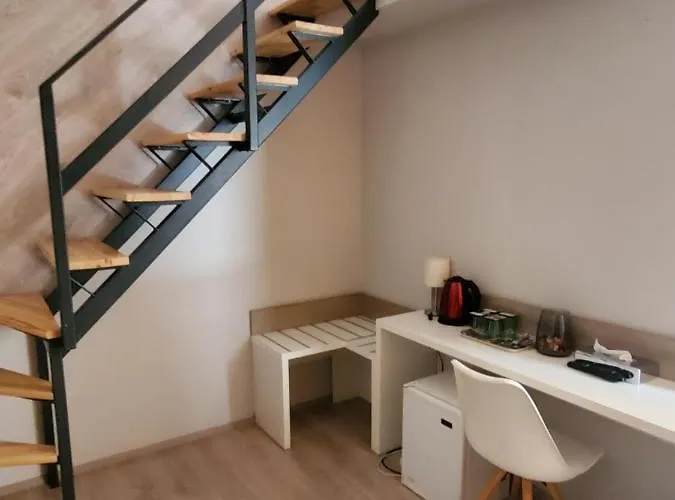 Sissy Bed & Breakfast